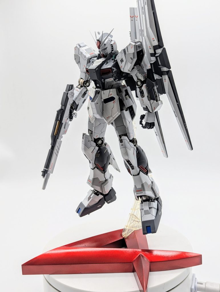 MGνガンダムverKa ファーストロットカラー改修全塗装–3枚目/制作者：kenshira0123