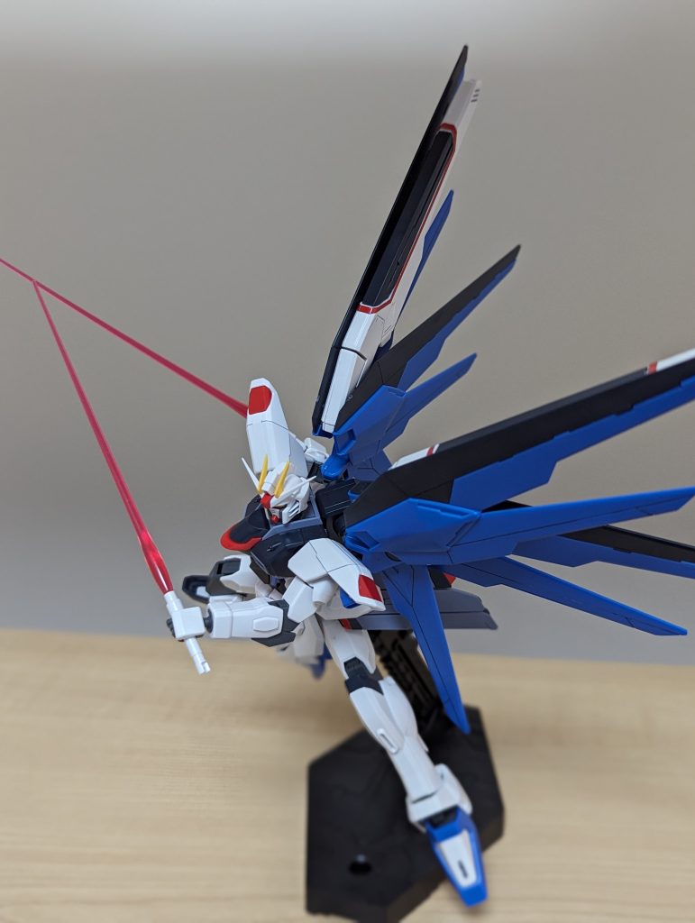 フリーダムかっこいいんですけどなかなか気に入ったポージングが出来ずでした(；´Д｀)(笑)