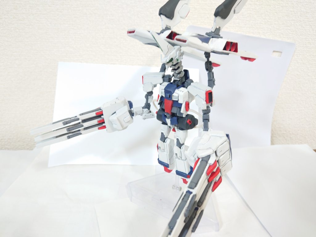 合体時？に首が伸びる見たいなので首もスクラッチ制作しました