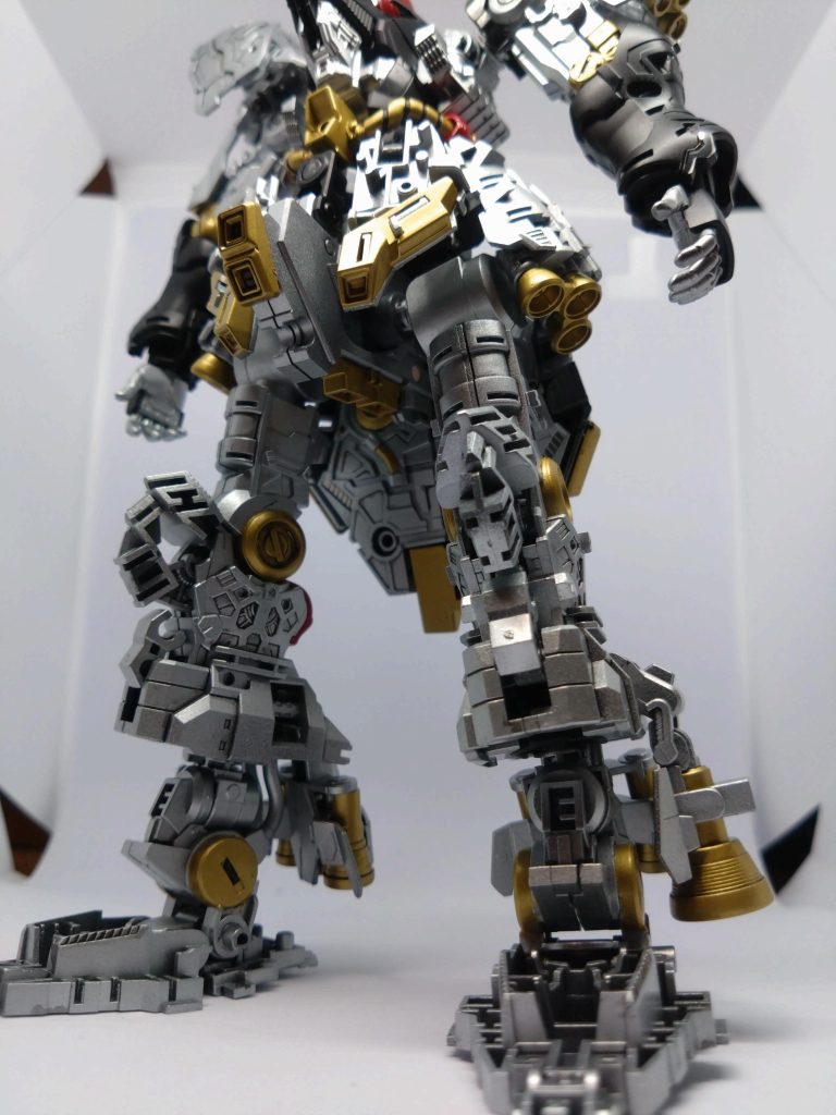 骨格3。この時点で飾りたくなってました。