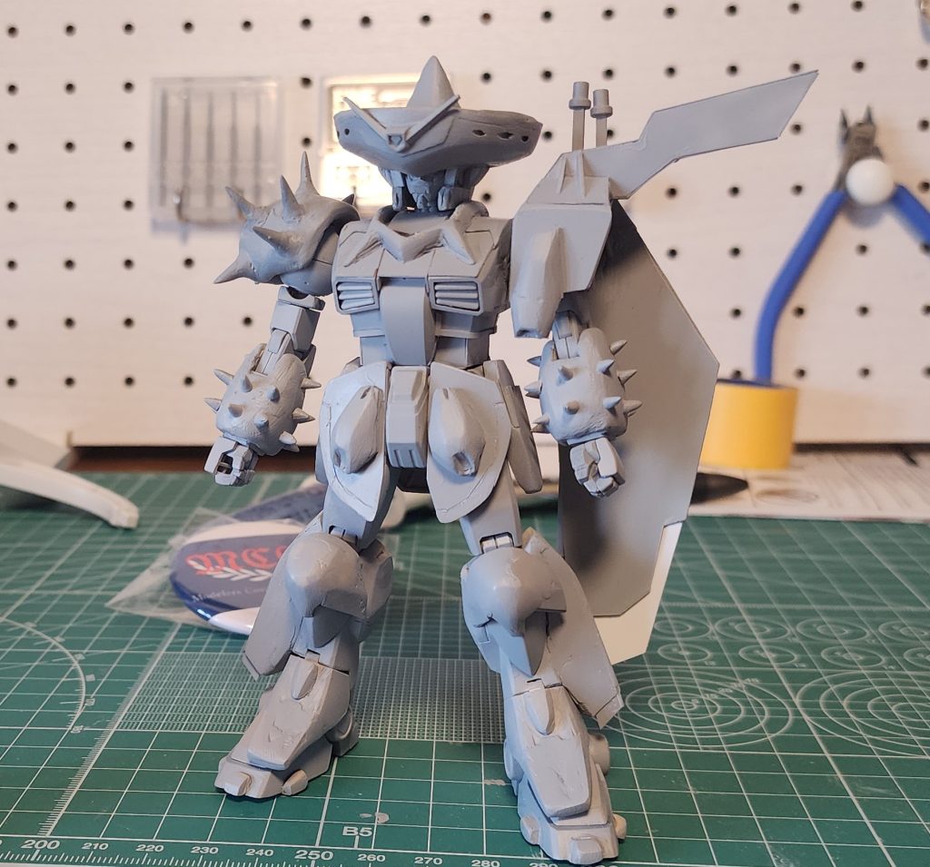 サフを吹いて、軽く調整とスジボリして、塗装しました。