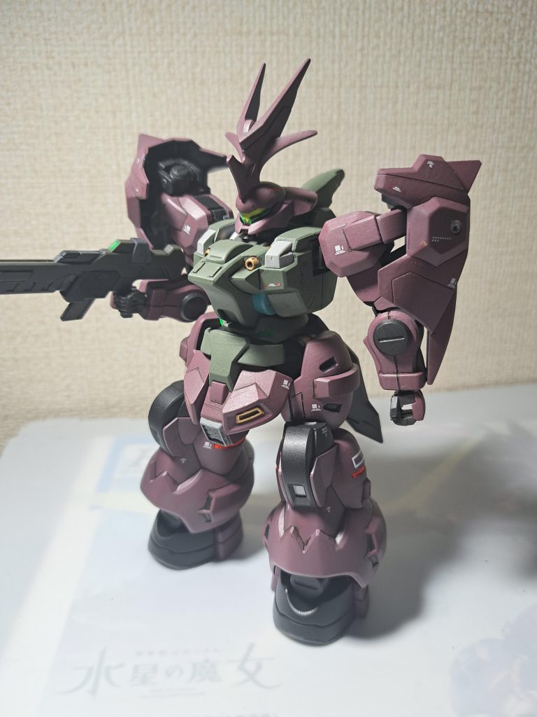 もう手持ちデカールこれといって無かったので大好きなデカールベタベタができません