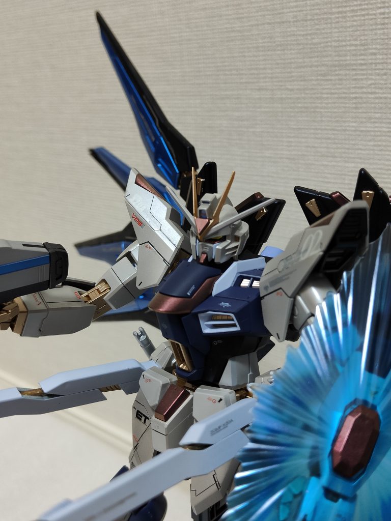 X20A STRIKE FREEDOM GUNDAM–2枚目/制作者：B.K.