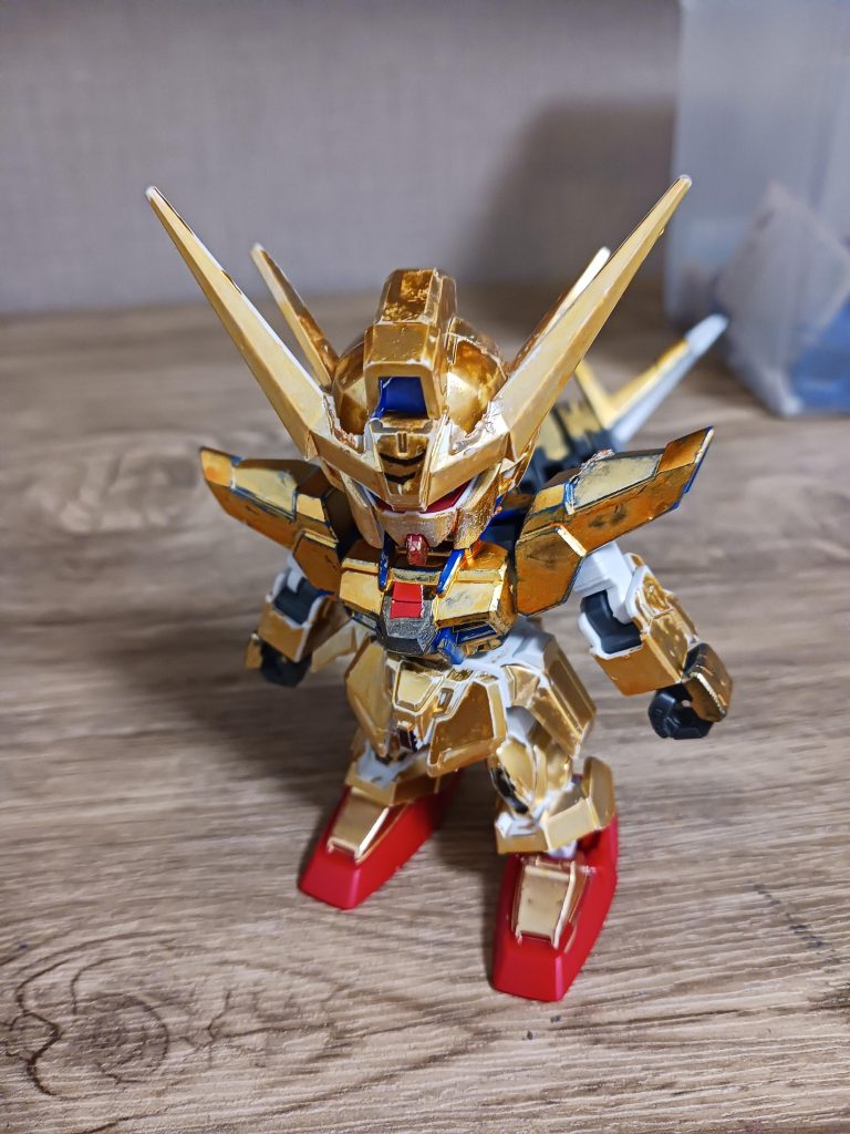 オオワシ風エールストライクと武装を外した状態。これはこれでかっこいい！