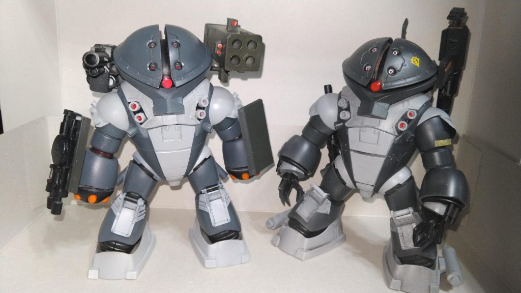 1号機改修型と並べてみました2号機には散弾迫撃砲とロケットランチャー