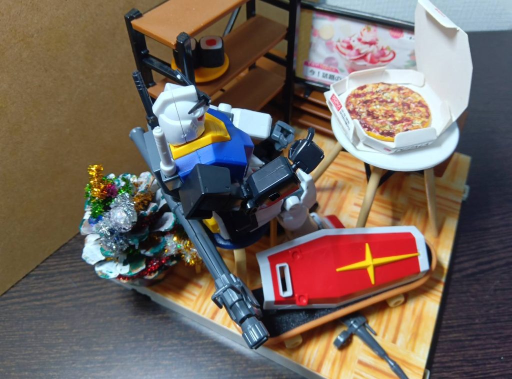 RX78-2ガンダムの日常–3枚目/制作者：HNK55SK