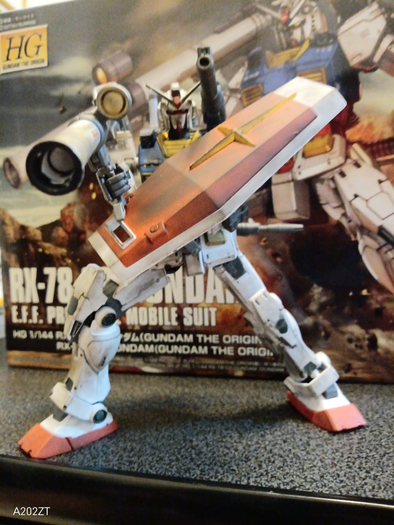 今回は簡単フィニィシュです。（少しディスティニーの気分転換）スミ入れとガンダムマーカーとつや消しです。