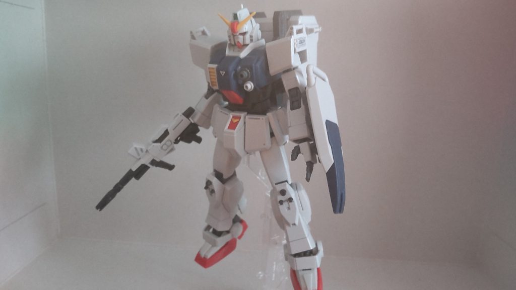 主な改造箇所頭部→サブアンテナ追加胸部→胸部の銃口を一部肩部→姿勢制御スラスター追加脚部→大型スラスター追加ランドセル部→サブスラスター追加武装→180mmキャノン→銃口変更   