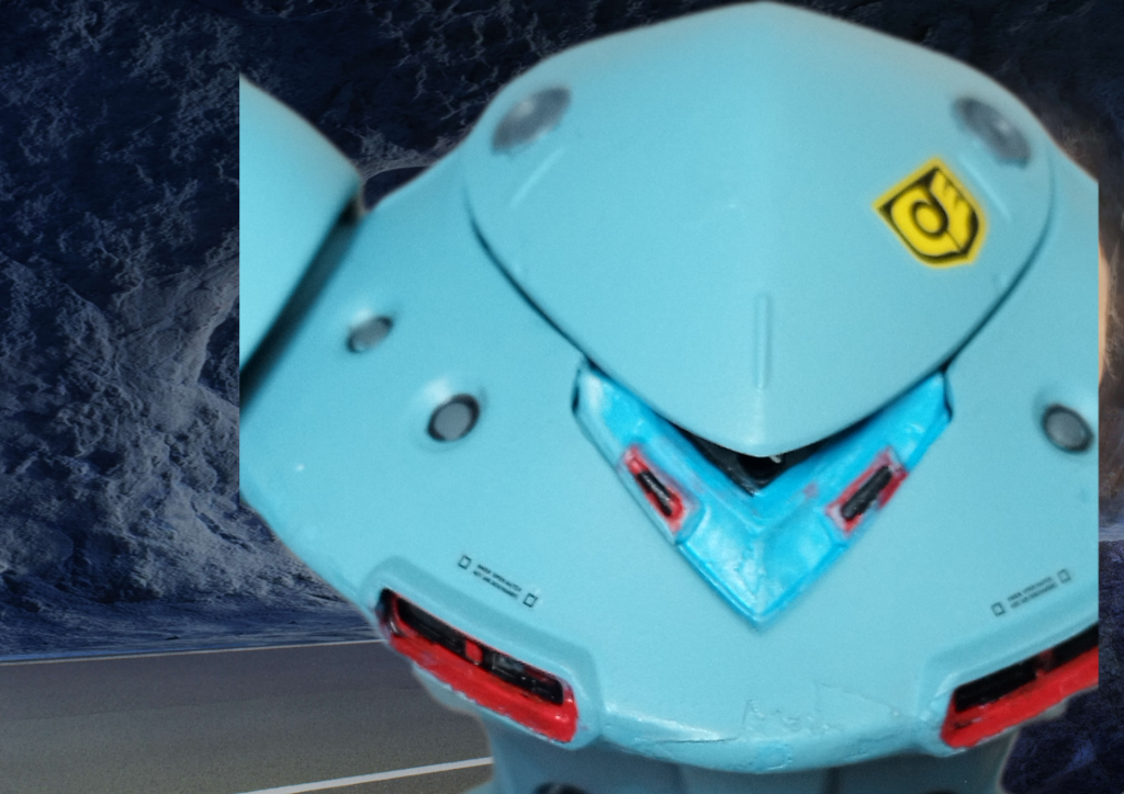 顔面アップです。顔は調色ミスりまして筆塗り顔です。本体と色が変わっちゃいましたが、これも味わいと割り切りました。