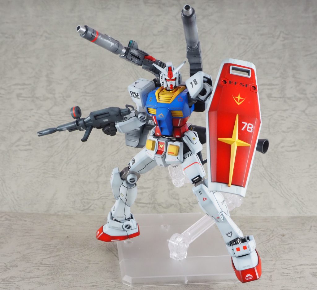 月刊誌ガンダムA付録の武器セットとなります。前回まではジャベリンやバックラーシールド等の写真をアップして来ましたが、今回はビーム砲を大型バックパックに装備した形態へ