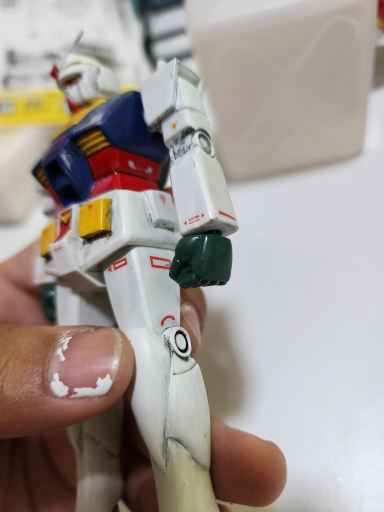 仕上げのデカール貼りとウェザリングここの加減がいまいち分かんないんだよね〜