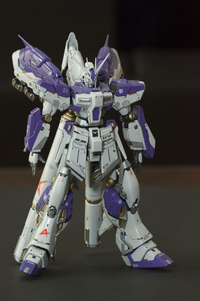 Hi-νガンダム–5枚目/制作者：@makisanda655