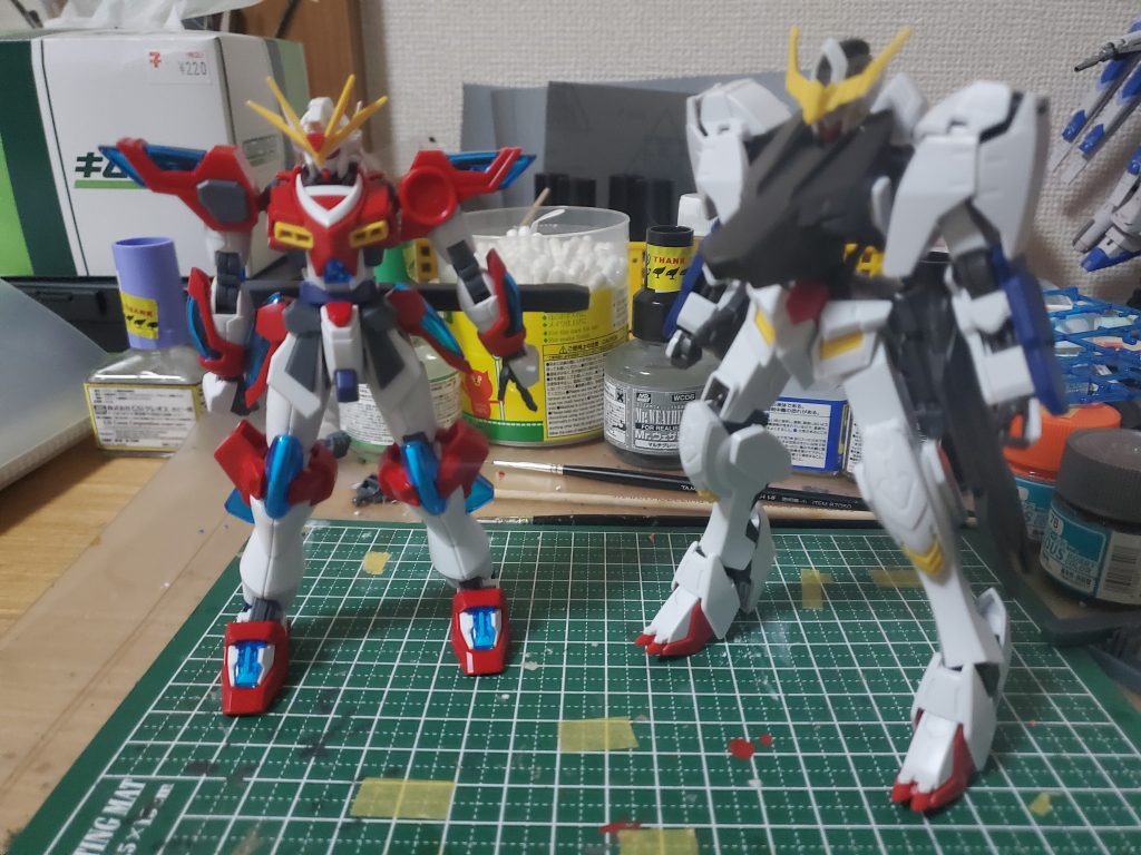 近接特化のガンダム&火と火(星)繋がりということでこの2体を合体させようと思いました