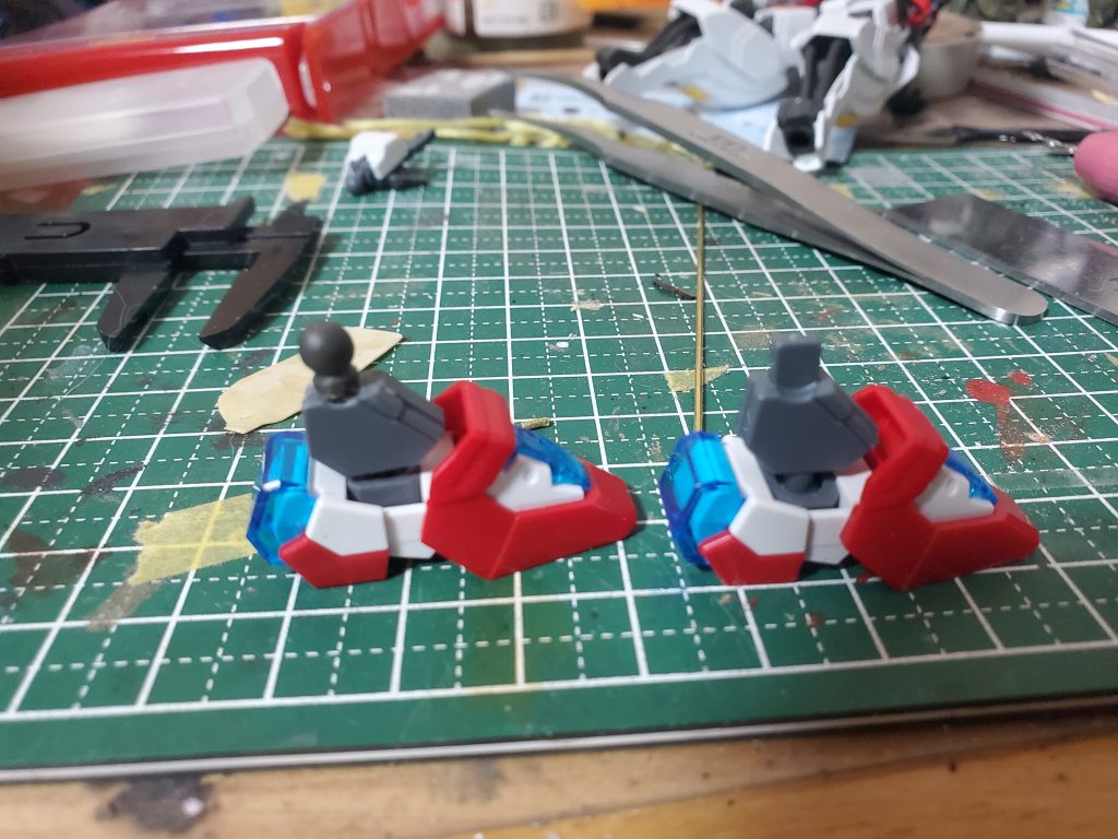 足首のジョイントはバルバトスのものと交換をして対応しました