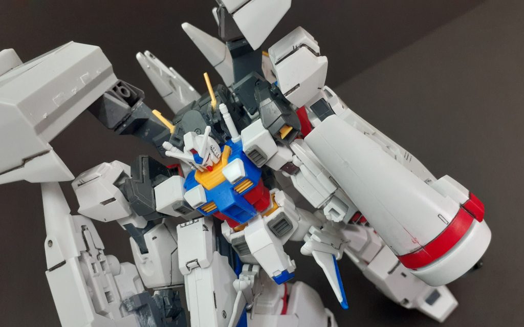 ひょんなことから入手したイベント配布のミニガンダムを出来るだけパワーアップさせてみました♪どんな風にしようかと色々検索してたらデルフィニウムなるデンドロビウムのコピーMSがあることを知り、参考にしました使用ガンプラガンプラトライアルキット ガンダムHGM GP03DデンドロビウムHGガンダムヴァーチェ HGBC バトルアームアームズ