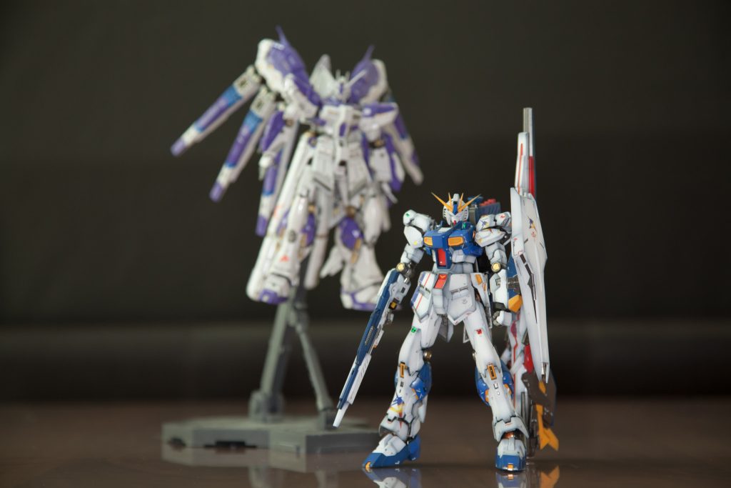 Hi-νガンダム–3枚目/制作者：@makisanda655