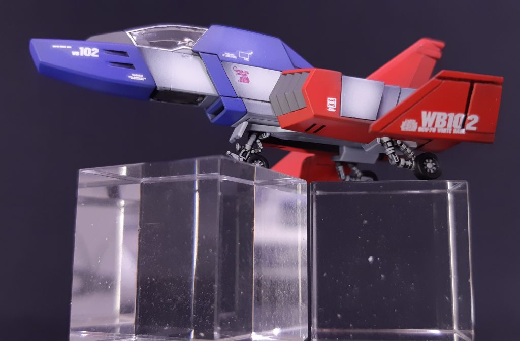 ランディングギアはクリアじゃ違和感あったんでとそうしました