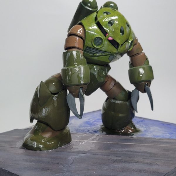 HGズゴック　アクリルガッシュ筆塗り