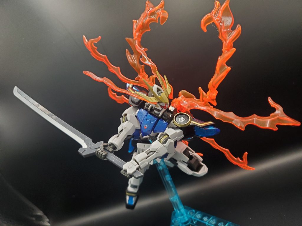 目元+背中にエフェクトをつけるとめっちゃ派手派手