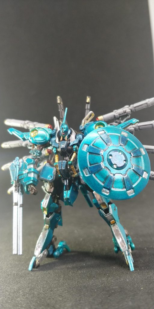 緑色って実は嫌いな色でして、今回は好きな青系に