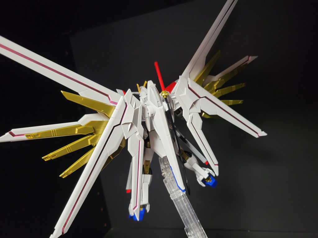 そしてそのまま背中で魅せてからミーティアですよ!最高に「舞い降りる剣」って感じで最高でした!本当に何回も見せて貰いましたが、本当に涙を何回も流させてくれた最高のシーンでした(  •̥̥̥ ࿁ •̥̥̥  )♡