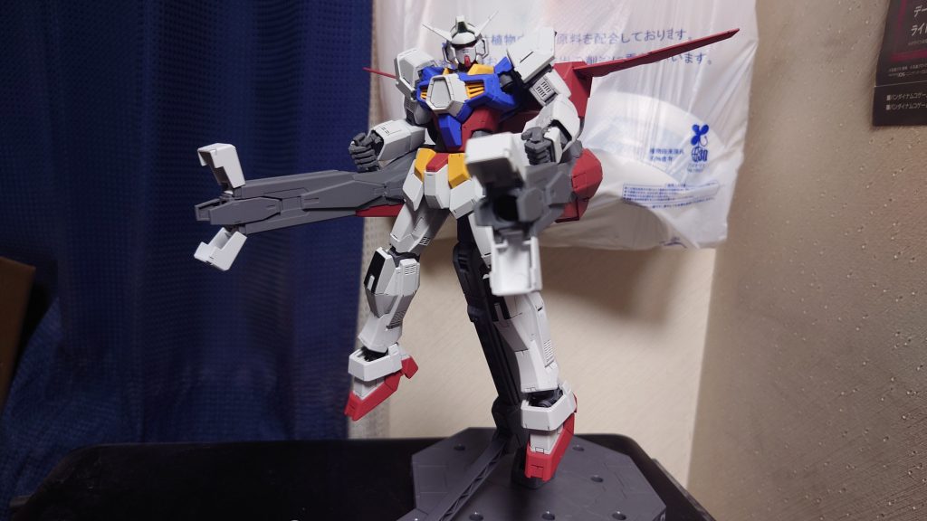 MG 1/100 ガンダムAGE-1 フラット デザイナーズカラーバージョン–8枚目/制作者：peropero134