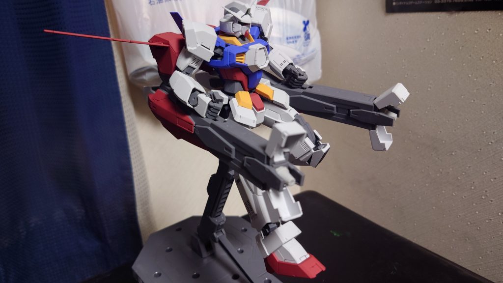 MG 1/100 ガンダムAGE-1 フラット デザイナーズカラーバージョン–7枚目/制作者：peropero134