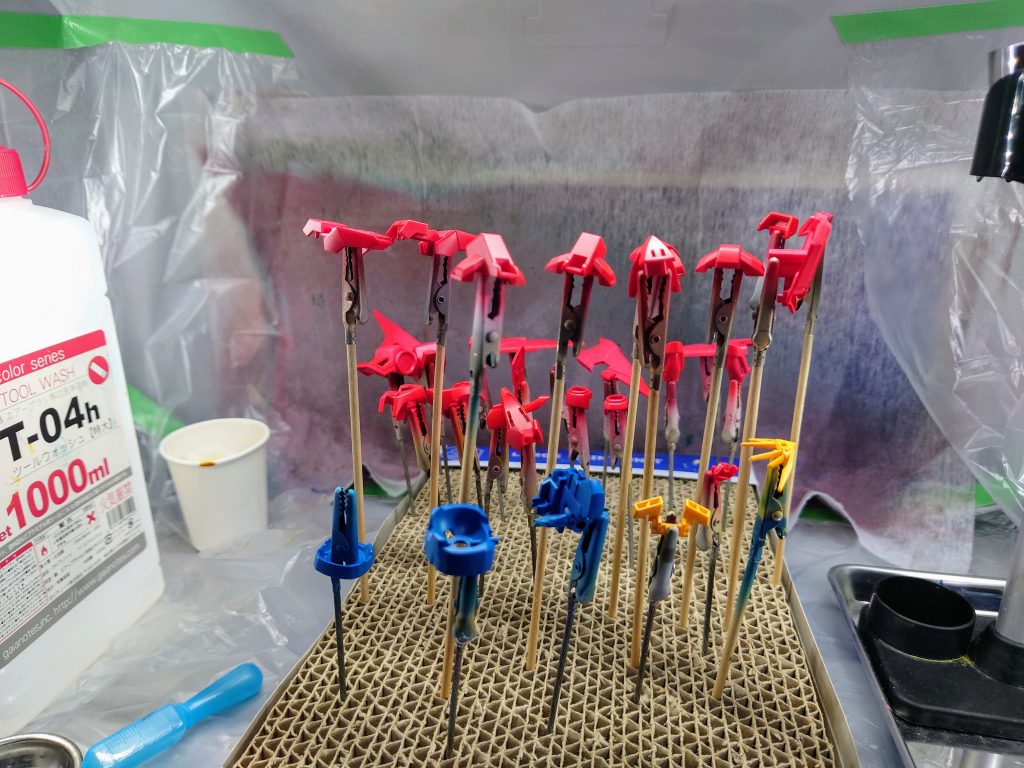 今までベランダ塗装だったのですが誕生日に弟が塗装ブースをプレゼントしてくれたのでついにブースデビュー。非常に快適で本当に有難いです。これが今回の制作の一番の切っ掛けでした。