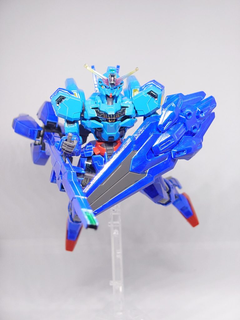 しかしながら、FSSを彷彿とさせる長物。ここまで保持しやすくするバンダイの技術は脱帽です。