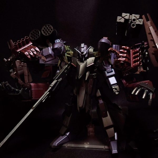 ギャプランTR-5[ヴァリアンテフォーゲル]ギカンティックアームユニット装備