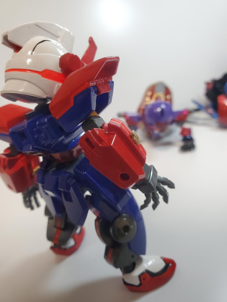 「なぜだぁ…なぜなんだァ!?ワタシが負ける訳がナィ、ある筈ないのダァ…!」 合体と 強制解除、そして重い打撃により、消耗した頭では、最早正常な判断など出来るはずも無く、只々受け入れ難い現実と、込み上げる敗北感に打ちのめされるしかなかった。サンザシはそんな敵を一瞥し、直ぐに少女に駆け寄った。「大丈夫かい?立てる?」手を差し出すサンザシ。「えぇ、大丈夫。」その手をとろうとした時、「あ