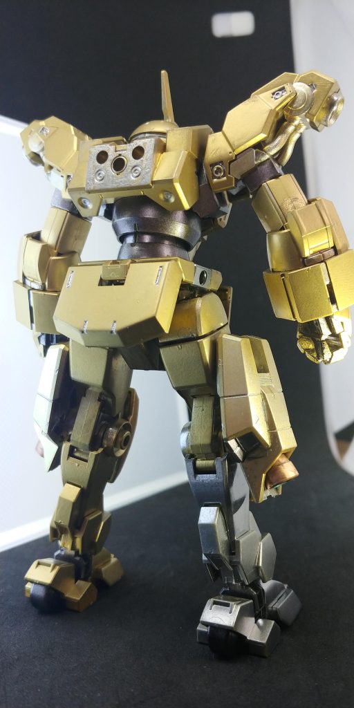 デミパーディング最初見た時、多分思った人多いと思いますが背面のバオリパックスターウォーズのアレっぽいなと