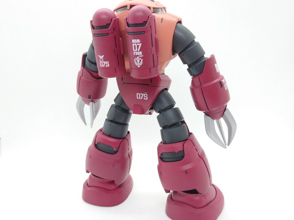 背面下半身はもうちょいデカール足しても良かったかな