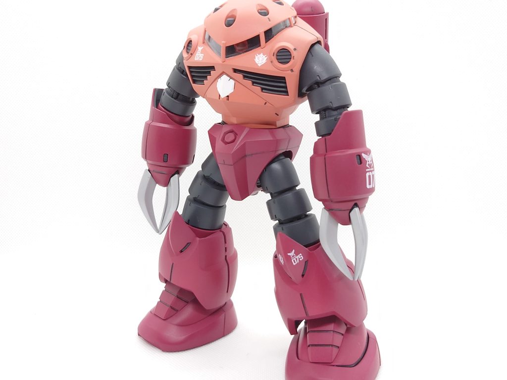 今回は組み立ても塗装もサクサクやれて持ちよく作れました。値段も3300円と安く、価格、組やすさ、プロポーション、どれをとっても良いキットだと感じました。また組みたいなと思えるキットですね。