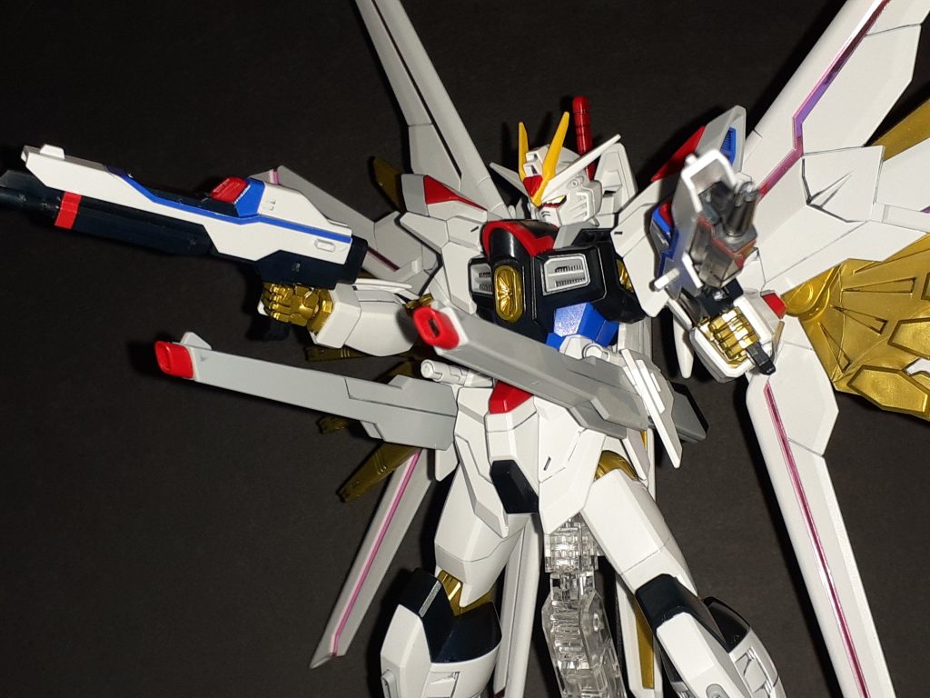 砲門が少ないのでフルバーストの迫力は減った