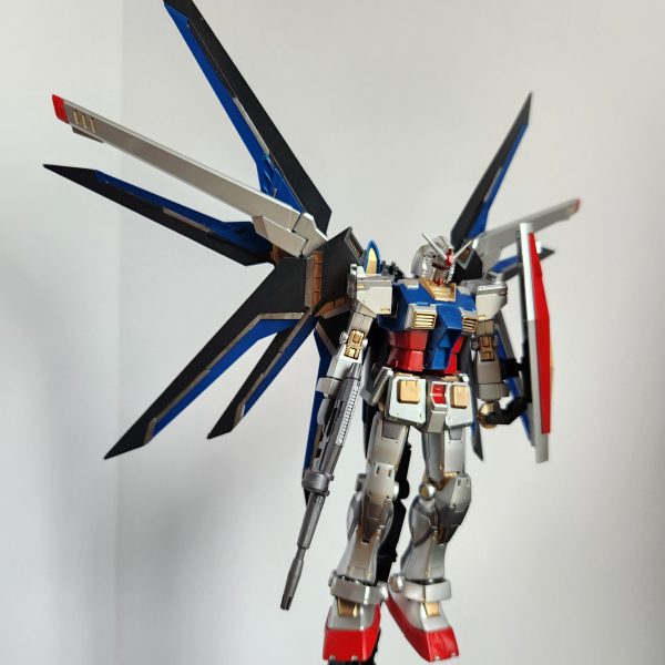 ファーストライジングガンダム