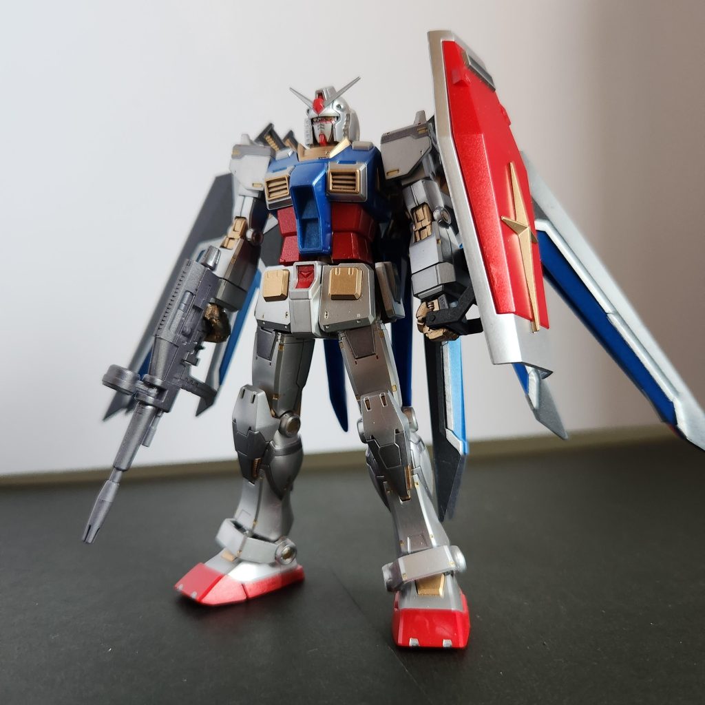 関節はマイフリ風に金ピカにしました。