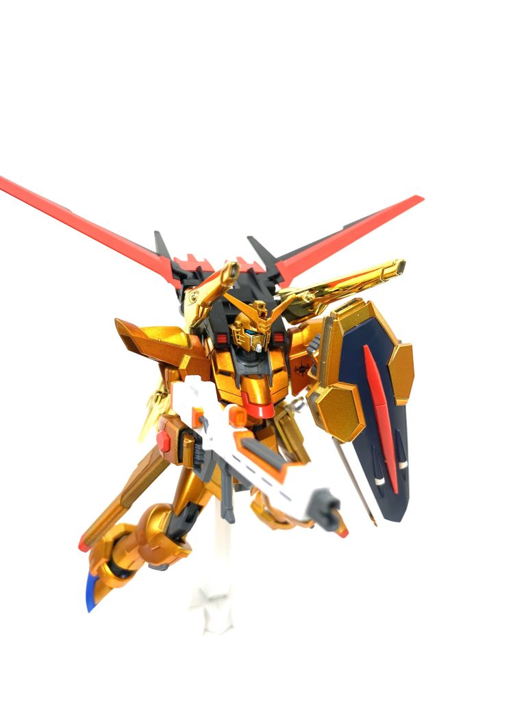 大気圏帯では、ドラグーンを折りたたみ、ウイングユニットで空を飛ぶ。ドラグーンは可動式なので、エースパイロットが乗れば全方向ほぼ死角はない