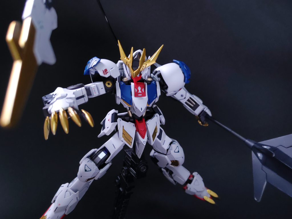 メイスが大きすぎて画面に入りきらないバグ😂