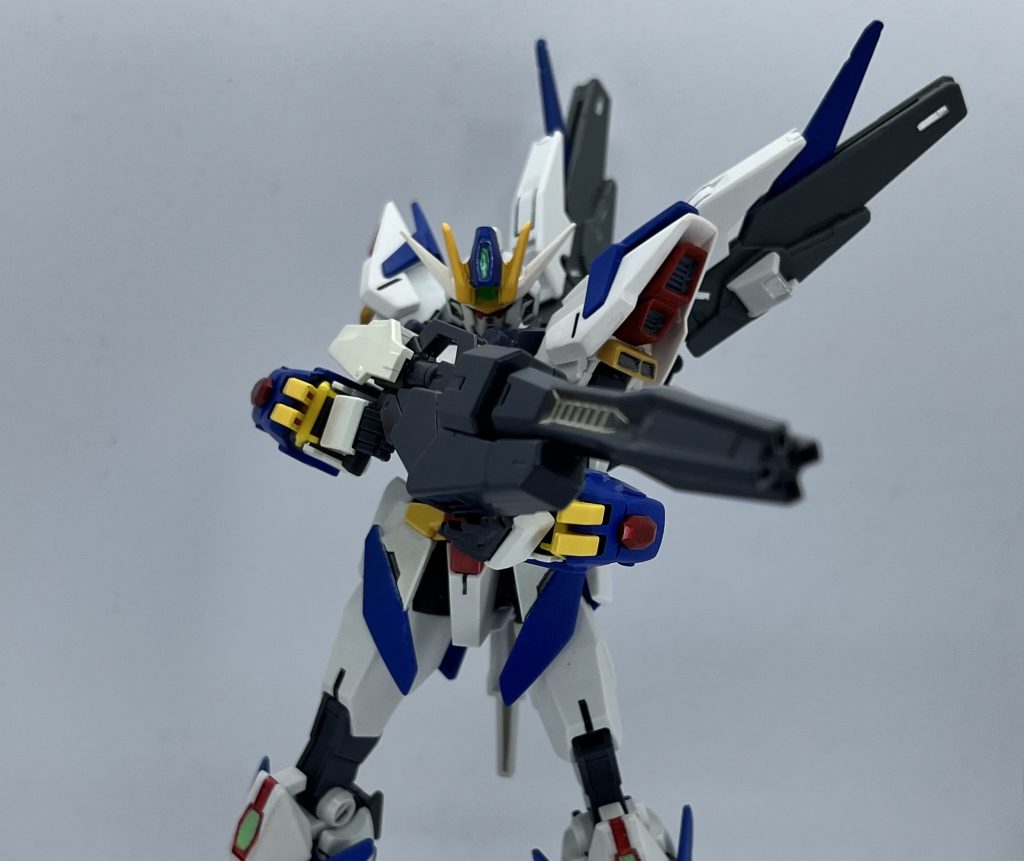 コアスプレーガンのバレルはミッションにより選択。アーマーの武装バランスからビームマシンガンの選択が多い。