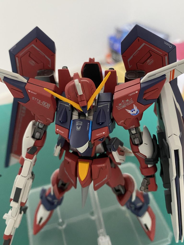 トサカの近くがパックリ割れてました(´Д` )