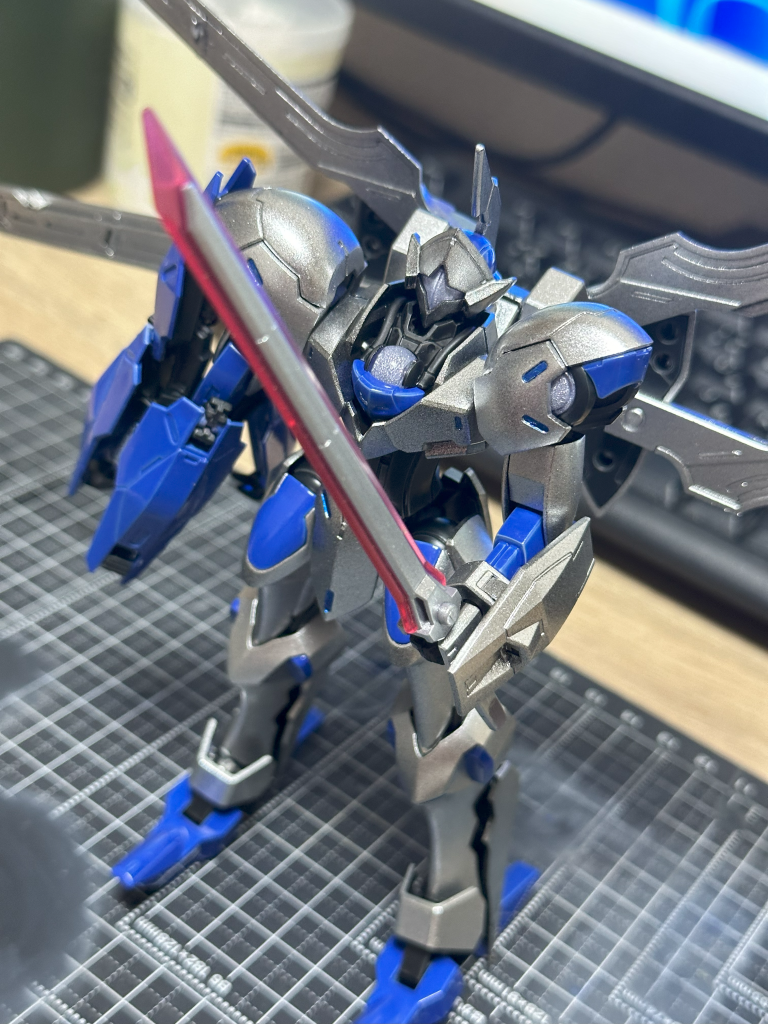 ミカエリス–2枚目/制作者：突撃轟竜