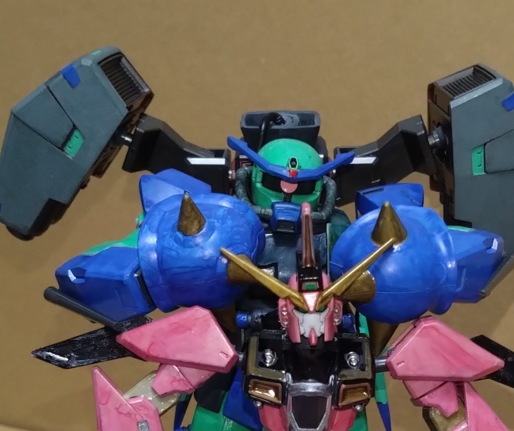 パンチ以外にグリグリ攻撃も……。サンドバックとして、前に投稿したスペランツァジャスティスを用意して再現してみました。 「ザランさん！！」 「俺が何をした！？」