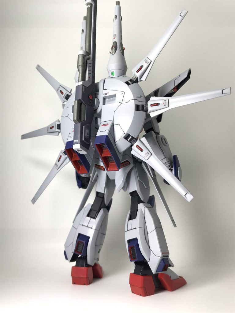 HG レジェンドガンダム–3枚目/制作者:かね子