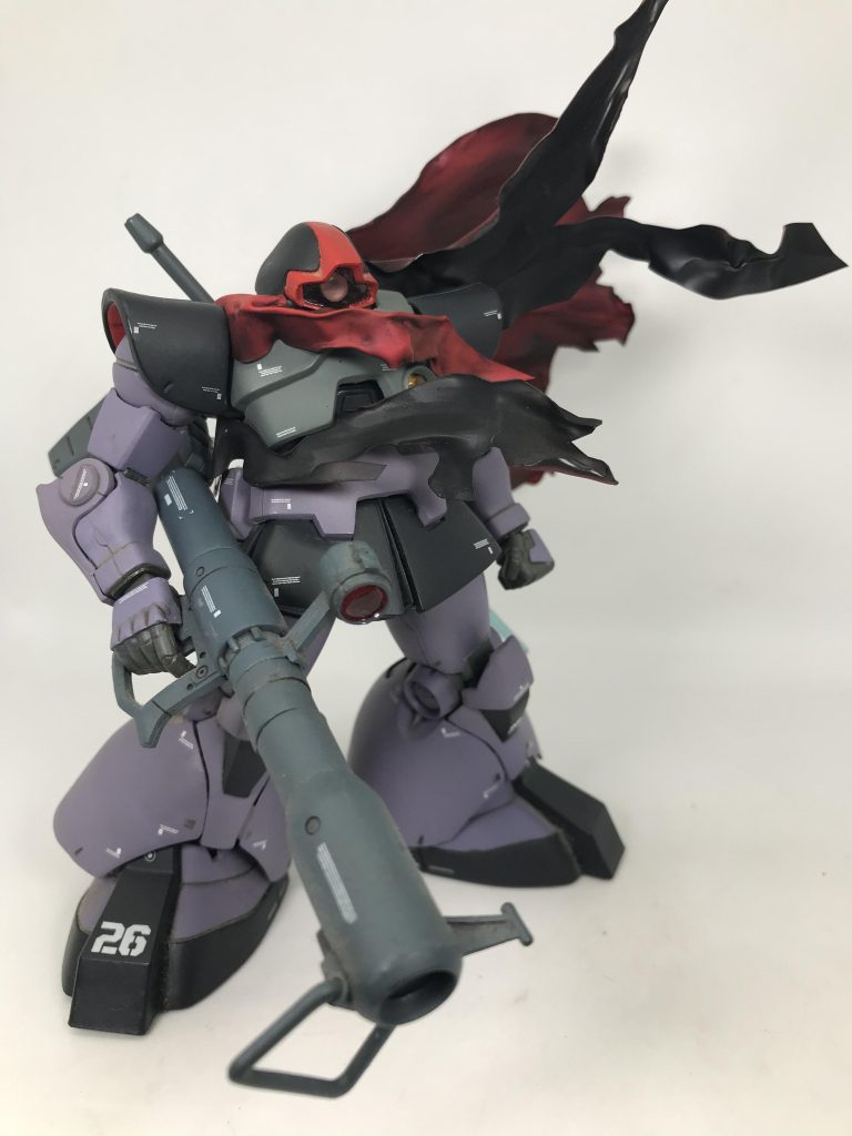 ドムにも試しに装着させてみました😃色々遊べるtamaマント Ver.2…マントMSに興味がある方はぜひともお試しくださいませ👍※包装紙で作成するマントは以下の記事をご覧くださいhttps://gumpla.jp/hg/1264941 