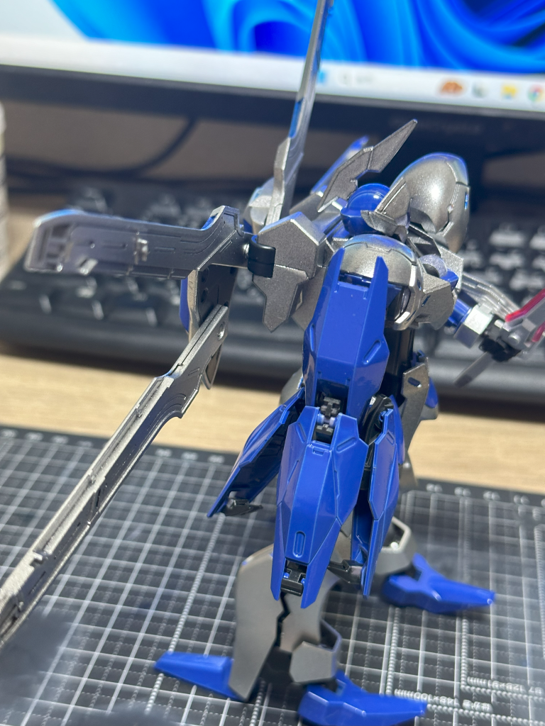 ミカエリス–4枚目/制作者：突撃轟竜