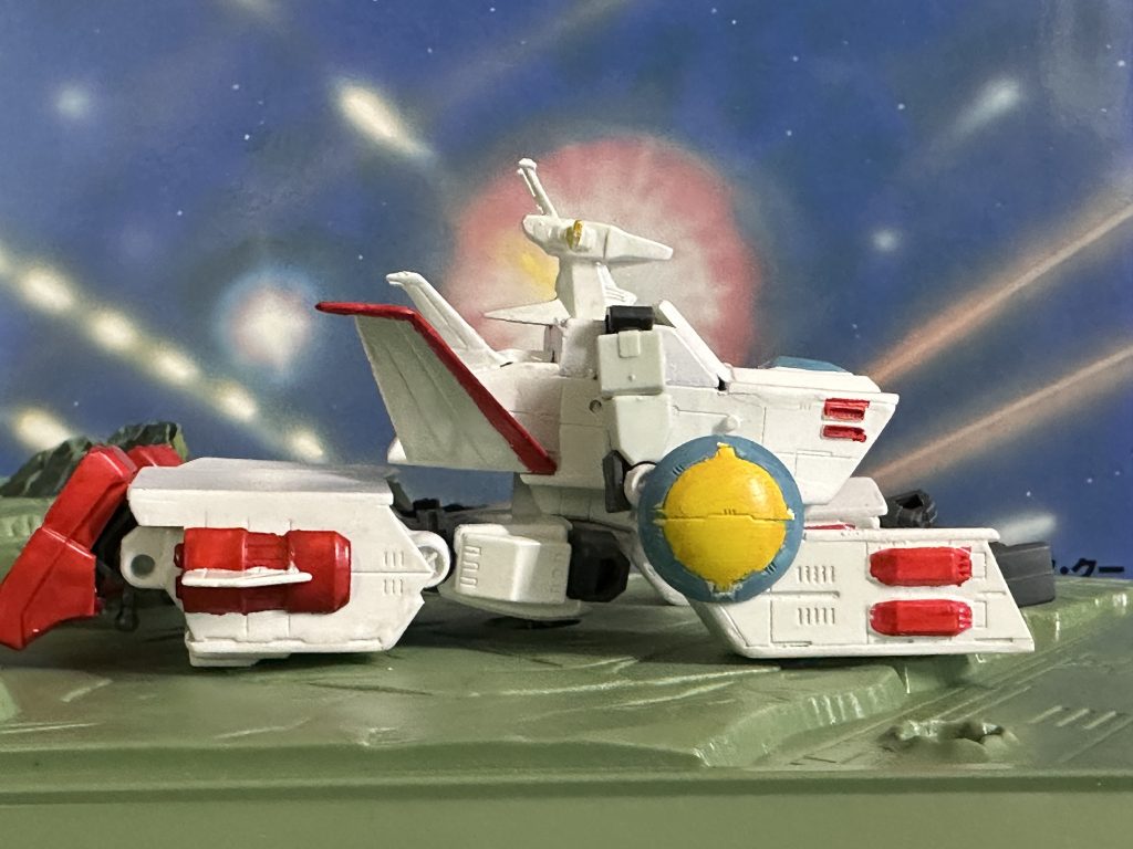 横から見たらこんな感じ。