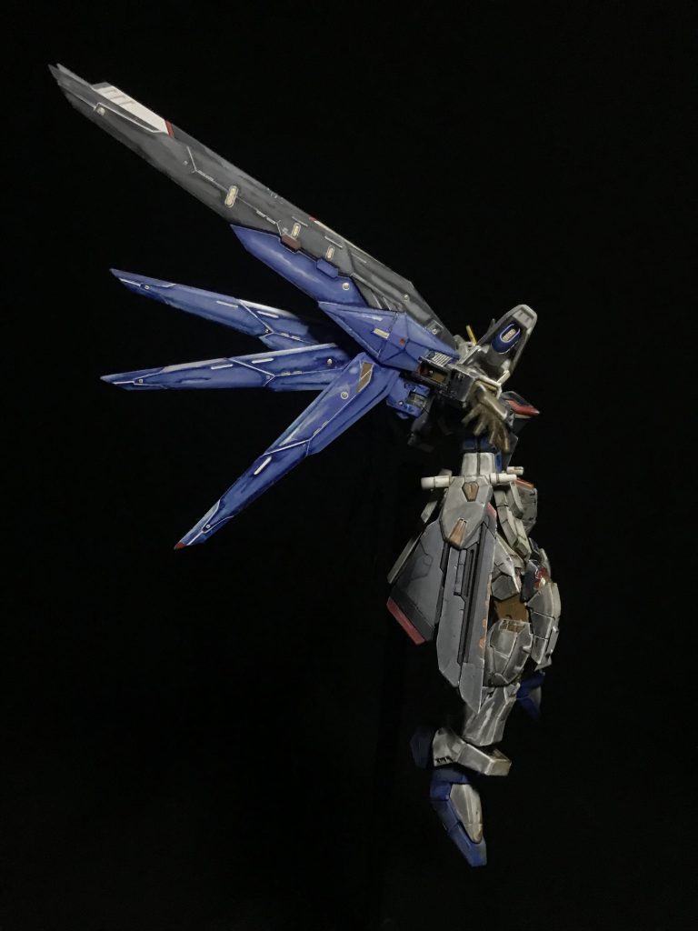 横から画像、追加しました。