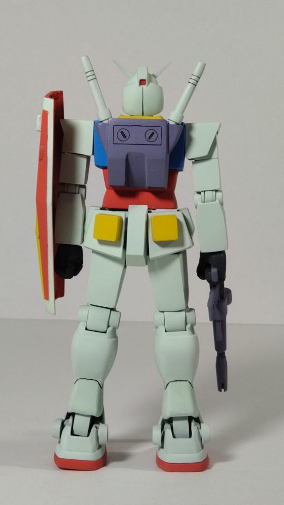 HGUC No.021　ガンダム–4枚目/制作者：@darkness1941