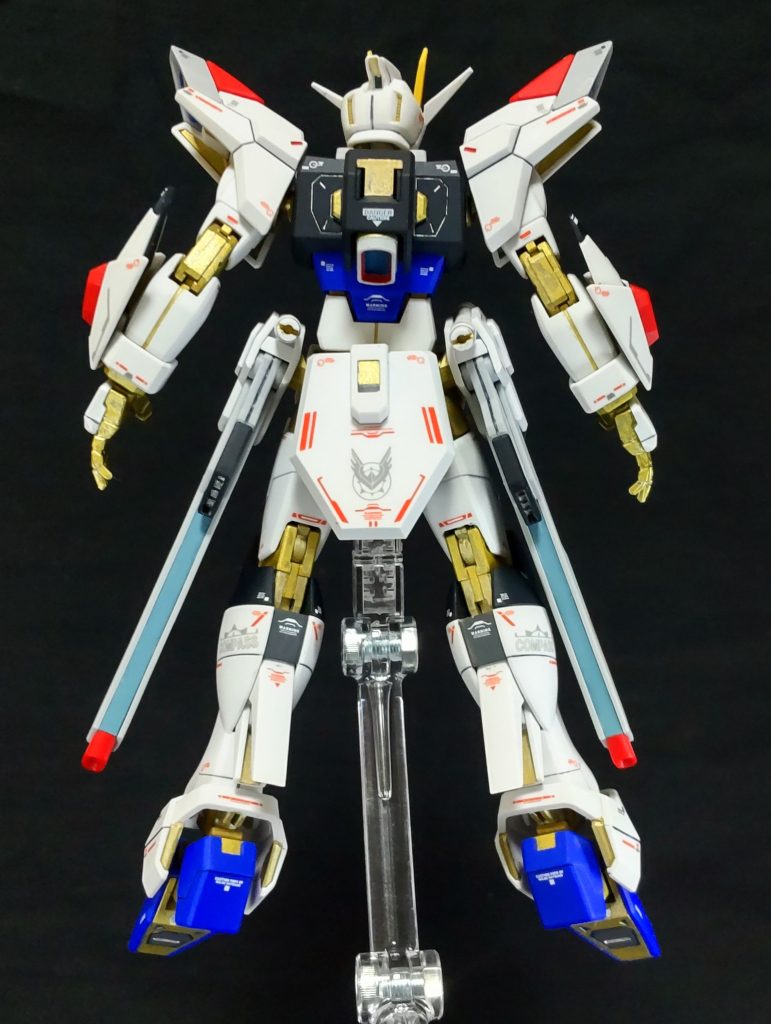 後ろ、ほぼ見えなくなるなりますがデカール貼ってます😤。